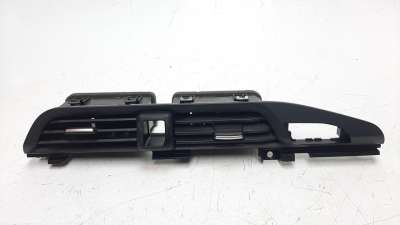 Recambio de rejilla aireadora para nissan micra v (k14) 2016- 0.9 cat referencia OEM IAM 687505FA2A 687515FA2A 