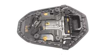 Recambio de asiento para honda cb 650r 2018- referencia OEM IAM 77300MKYD51ZA  
