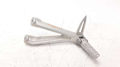Recambio de estribo lateral para honda cb 650r 2018- referencia OEM IAM 50730K94T00  