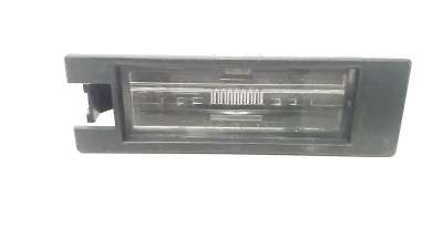 Recambio de piloto matricula para peugeot 308 2013- 1.6 blue-hdi fap referencia OEM IAM 13251931  