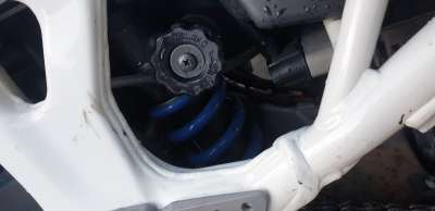 Recambio de amortiguador trasero para honda africa twin 2015-2019 referencia OEM IAM 52400MKKD21ZA  