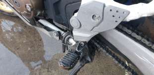 Recambio de estribo lateral para honda africa twin 2015-2019 referencia OEM IAM 50265MKKD00ZB  