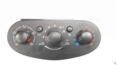 Recambio de mando calefaccion / aire acondicionado para dacia sandero 2012- 0.9 tce cat referencia OEM IAM 5P3741700  