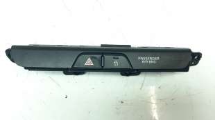 Recambio de warning para kia rio (yb) 2016- 1.2 cat referencia OEM IAM 4D63611000  
