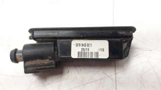 Recambio de piloto matricula para seat leon st (5f8) 2013- 2.0 tdi referencia OEM IAM 5F9943021  VG4004360
