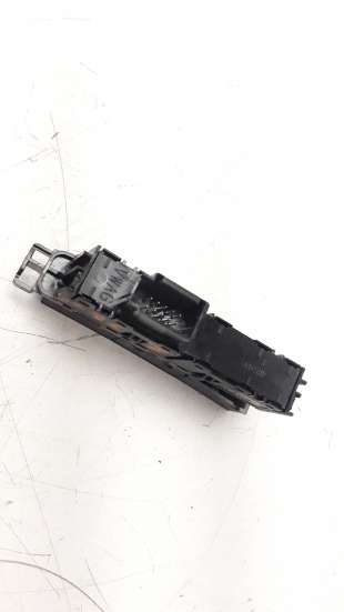 Recambio de interruptor para volkswagen golf vii lim. (bq1) 2016- 1.6 tdi referencia OEM IAM 5G1927238E   2