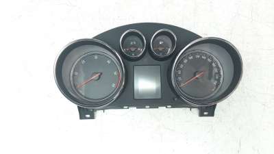 Recambio de cuadro instrumentos para opel insignia berlina 2008-2017 2.0 16v cdti referencia OEM IAM 20984546  