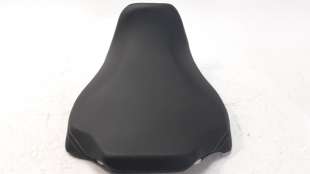 Recambio de asiento para honda cb 650r 2018- referencia OEM IAM 77100MKN0510  