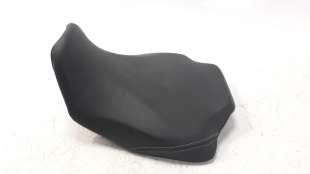 Recambio de asiento para honda cb 650r 2018- referencia OEM IAM 77100MKN0510   2