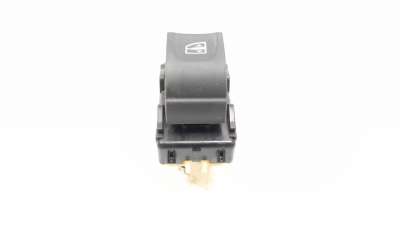 Recambio de mando elevalunas delantero derecho para renault clio iv 2012- 0.9 referencia OEM IAM 254216614R  