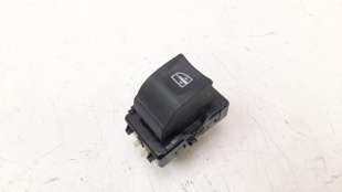 Recambio de mando elevalunas trasero izquierdo para renault clio iv 2012- 1.5 dci diesel fap referencia OEM IAM 254218614R IAF93