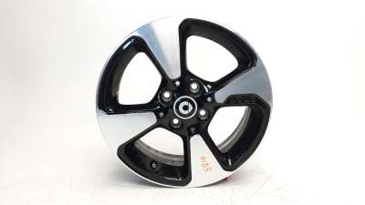 Recambio de llanta para smart fortwo cabrio 2015- referencia OEM IAM 4534015801  