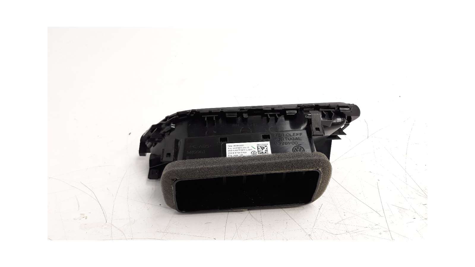 Recambio de rejilla aireadora para volkswagen t-roc 2017- 1.5 16v tsi act referencia OEM IAM 2GA819704GXGY   Recambio de rejilla aireadora para volkswagen t-roc 2017- 1.5 16v tsi act referencia OEM IAM 2GA819704GXGY
