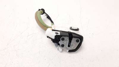 Recambio de cerradura puerta trasera derecha para mazda cx-30 2019- referencia OEM IAM DGH972310A  