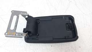 Recambio de apoyabrazos central para toyota corolla (e21) 2019- referencia OEM IAM 5890502E60C0  