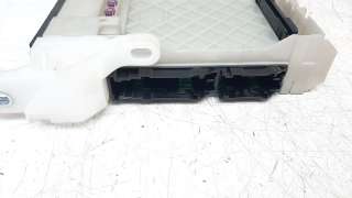 Recambio de caja reles / fusibles para toyota corolla (e21) 2019- referencia OEM IAM 63589313  