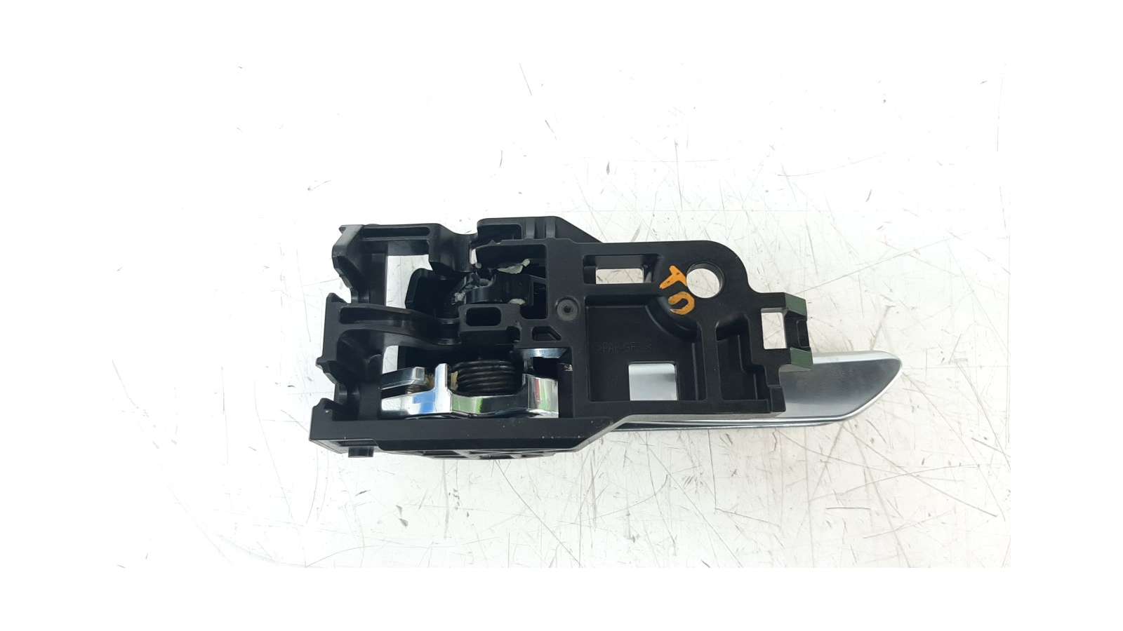 Recambio de maneta interior trasera derecha para toyota corolla (e21) 2019- referencia OEM IAM 6927302200   Recambio de maneta interior trasera derecha para toyota corolla (e21) 2019- referencia OEM IAM 6927302200