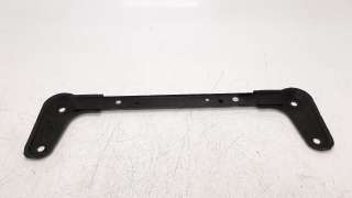 Recambio de travesaño inferior para renault clio iv 2012- 1.2 16v referencia OEM IAM 8200537419  