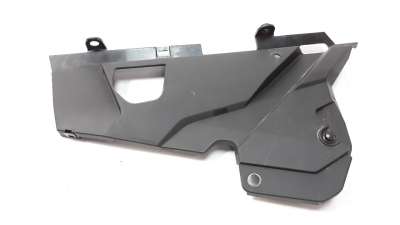 Recambio de moldura para honda crf 1100l africa twin 2019- referencia OEM IAM 80106MKSE20  