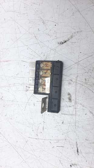 Recambio de caja reles / fusibles para hyundai tucson 2015- 1.7 crdi cat referencia OEM IAM 1898009700  