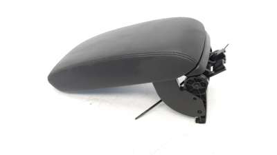 Recambio de apoyabrazos central para suzuki vitara 2015- 1.4 16v boosterjet cat referencia OEM IAM 7585061M005PK  