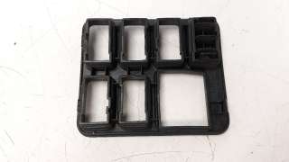Recambio de moldura para toyota land cruiser (j12) 2002-2009 3.0 turbodiesel referencia OEM IAM 5544660020  