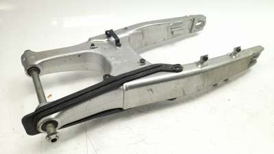 Recambio de puente trasero para honda crf 1100l africa twin 2019- referencia OEM IAM 52200MKSE00ZA  