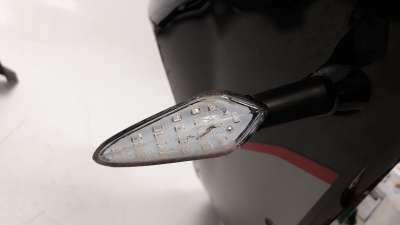 Recambio de piloto delantero derecho para bmw f 800 gt 2013- referencia OEM IAM 63138534352  