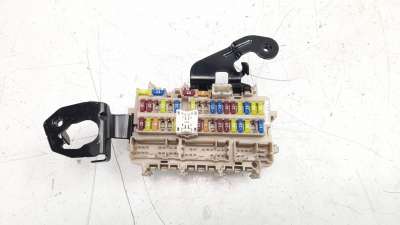 Recambio de caja reles / fusibles para renault kadjar 2015- 1.5 dci diesel fap energy referencia OEM IAM 8901R  