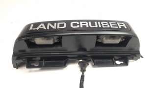 Recambio de moldura para toyota land cruiser (j12) 2002-2009 3.0 turbodiesel referencia OEM IAM 7680260070  