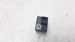 Recambio de warning para hyundai i20 2014- 1.2 16v cat referencia OEM IAM 93790C79004XU  