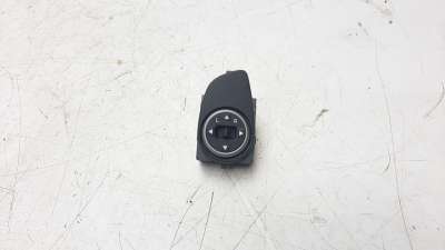 Recambio de mando retrovisor para hyundai i20 2014- 1.2 16v cat referencia OEM IAM 299140228  