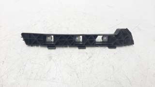 Recambio de moldura para hyundai i20 2014- 1.2 16v cat referencia OEM IAM 86613C8000  