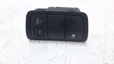 Recambio de interruptor para hyundai i20 2014- 1.2 16v cat referencia OEM IAM 93300C8050  