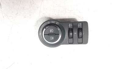 Recambio de mando luces para opel astra j lim. 2009-2015 1.7 16v cdti referencia OEM IAM 13268703  