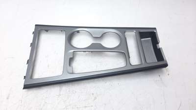 Recambio de moldura para hyundai kona 2017- referencia OEM IAM 84651K4100 84650K4NM0TRY 