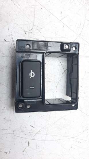 Recambio de interruptor para hyundai kona 2017- referencia OEM IAM 95580J9000  