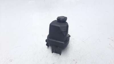 Recambio de deposito servo para opel insignia berlina 2008-2017 2.0 16v cdti referencia OEM IAM 26143133  