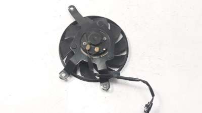 Recambio de electroventilador para honda cbr 650r 2018- referencia OEM IAM 19020MFGD01  