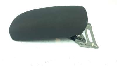 Recambio de apoyabrazos central para toyota corolla (e21) 2019- referencia OEM IAM 5890502F60C0  