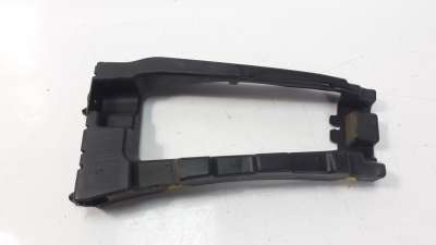 Recambio de moldura para peugeot partner kombi 2008- 1.6 referencia OEM IAM 9816808780  