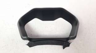 Recambio de moldura para mahindra kuv 2018- 100 2wd nxt referencia OEM IAM 0112AAZ04510N  