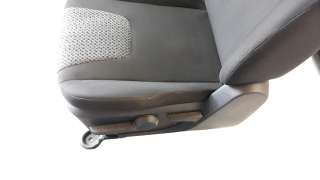 Recambio de juego asientos completo para mahindra kuv 2018- 100 2wd nxt referencia OEM IAM 110BAZ00271N  