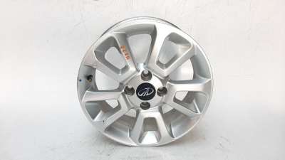 Recambio de llanta para mahindra kuv 2018- 100 2wd nxt referencia OEM IAM 0404AAA 15PULGADAS 