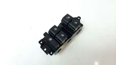 Recambio de mando elevalunas delantero izquierdo para mahindra kuv 2018- 100 2wd nxt referencia OEM IAM 0111JAZ00101N  