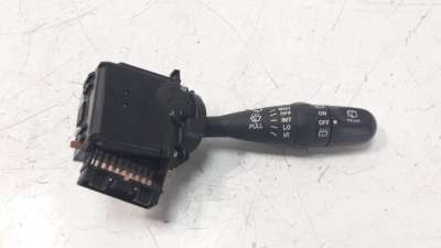 Recambio de mando limpia para mahindra kuv 2018- 100 2wd nxt referencia OEM IAM 1105DA0110N  