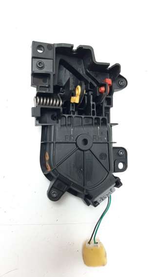 Recambio de maneta interior delantera derecha para mahindra kuv 2018- 100 2wd nxt referencia OEM IAM 0114DAZ00161N 0114DAZ00301N