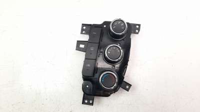 Recambio de mando calefaccion / aire acondicionado para mahindra kuv 2018- 100 2wd nxt referencia OEM IAM 1203GAA01511N  