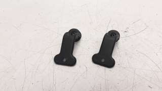 Recambio de retenedor puerta para peugeot rifter 2018- 1.5 blue-hdi fap referencia OEM IAM 9817811380  