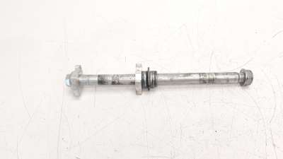 Recambio de buje para honda cbr 650r 2018- referencia OEM IAM 42301MKND50  